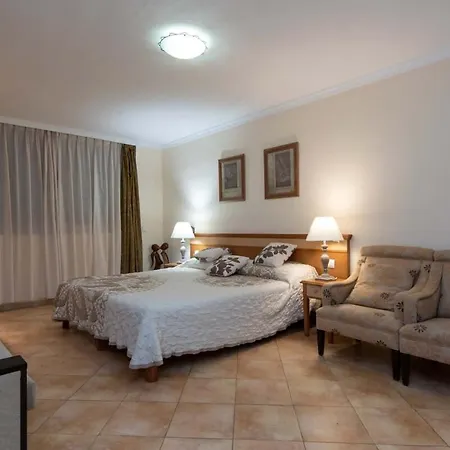 Villa Esmeralda *